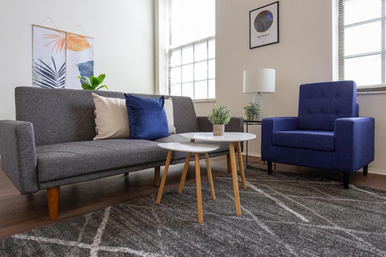 Апартаменты Frontdesk I River Place Apts Rivertown Детройт Номер фото